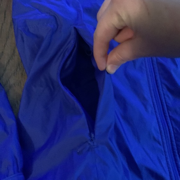 Nike Running Windbreaker - Picture 3 of 3